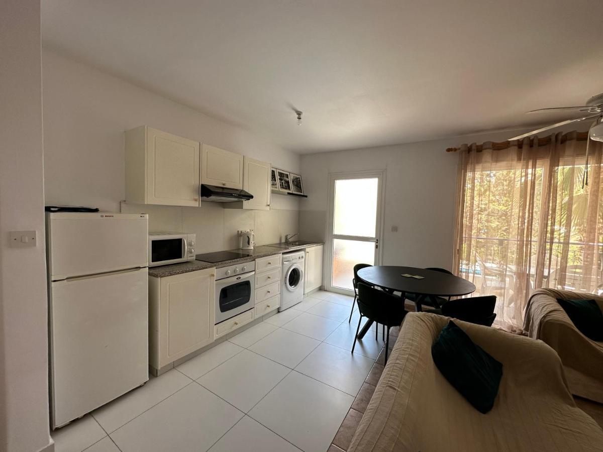 Kato Paphos Apartment Exterior photo